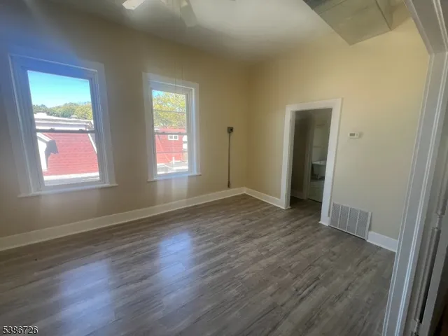 $1,750 | 36 Main Street, Unit 4, Sussex, NJ 07461