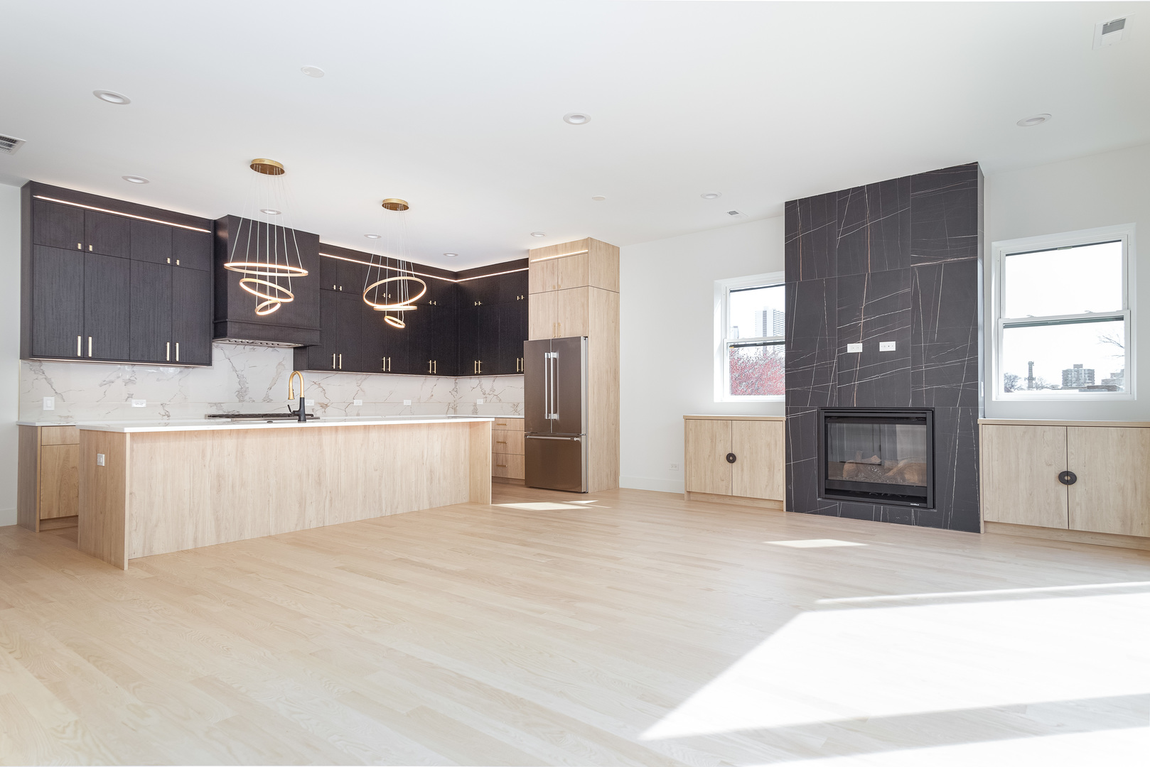 1334 West Rosedale Avenue, Unit 3 Chicago, IL 60660 - Photo 2 of 24 a view of a kitchen with a sink
