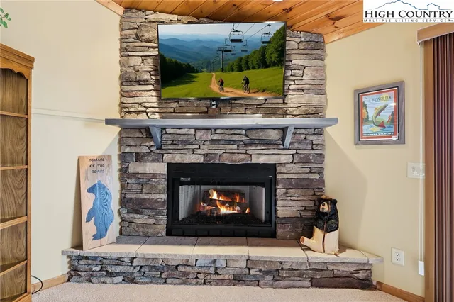 $863,000 | 112 North Pinnacle Ridge Road, Beech Mountain, NC 28604