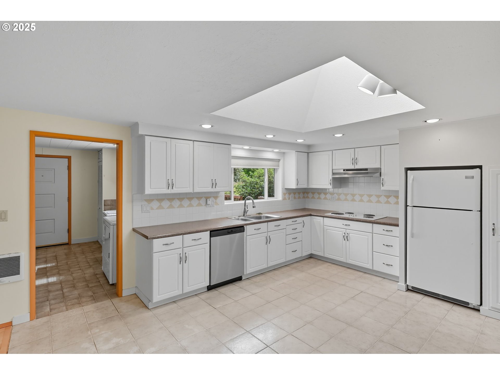 9100 Southeast Telford Road Boring, OR 97009 - Photo 8 of 47