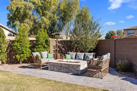 a view of outdoor space yard deck and patio