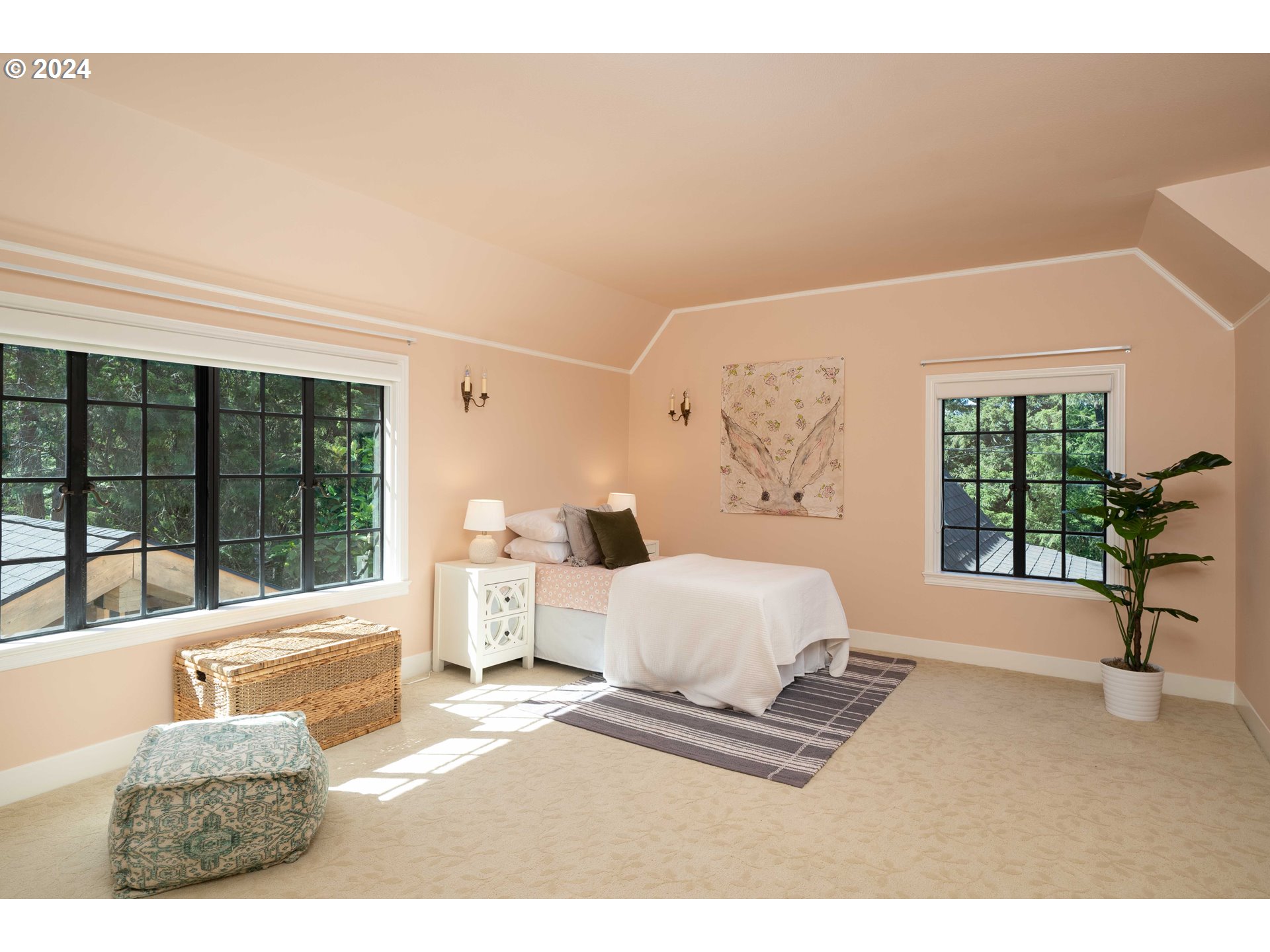 3366 Southwest Talbot Road Portland, OR 97239 - Photo 20 of 34