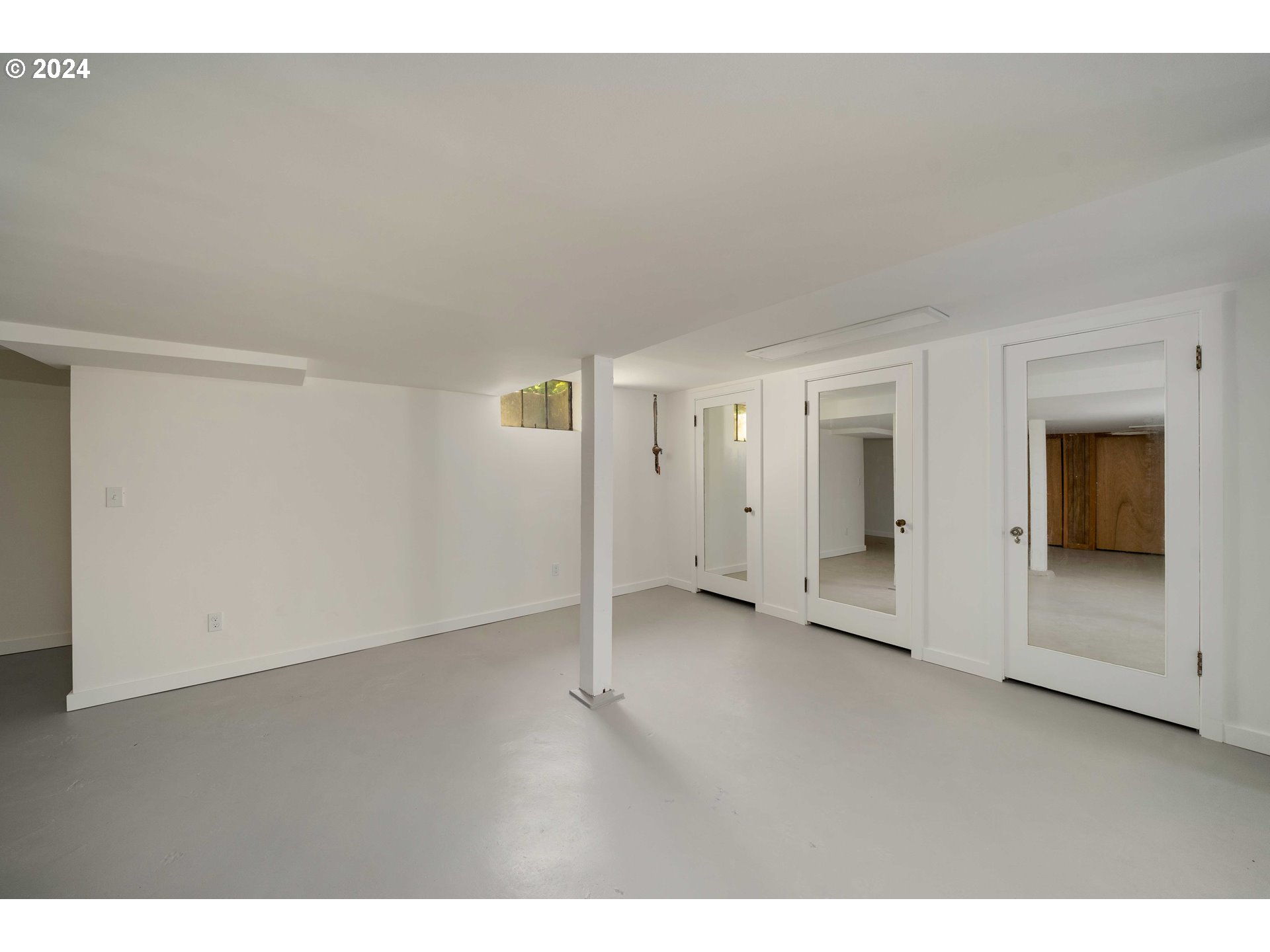3366 Southwest Talbot Road Portland, OR 97239 - Photo 33 of 34