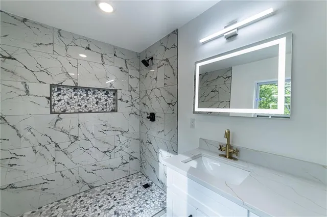 $1,950,000 | 4 Bentley Trace Manor Northwest, Atlanta, GA 30327