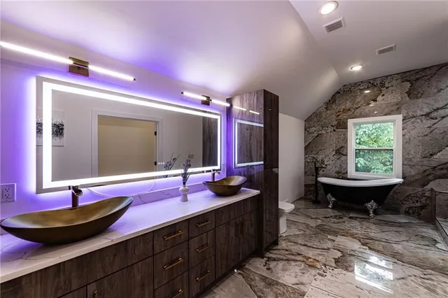 $1,950,000 | 4 Bentley Trace Manor Northwest, Atlanta, GA 30327