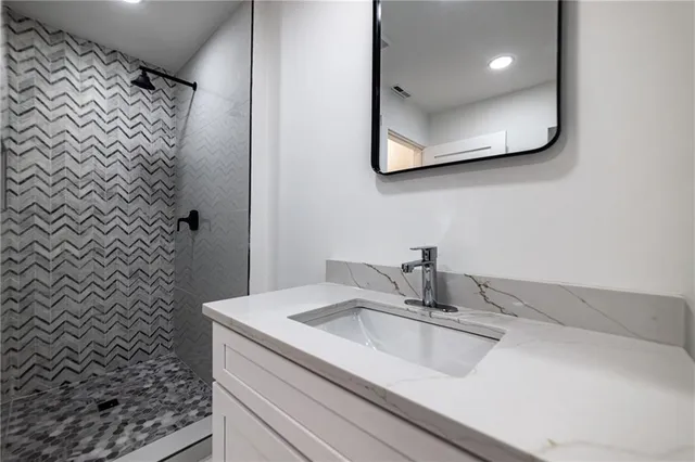 $1,950,000 | 4 Bentley Trace Manor Northwest, Atlanta, GA 30327