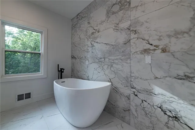 $1,950,000 | 4 Bentley Trace Manor Northwest, Atlanta, GA 30327