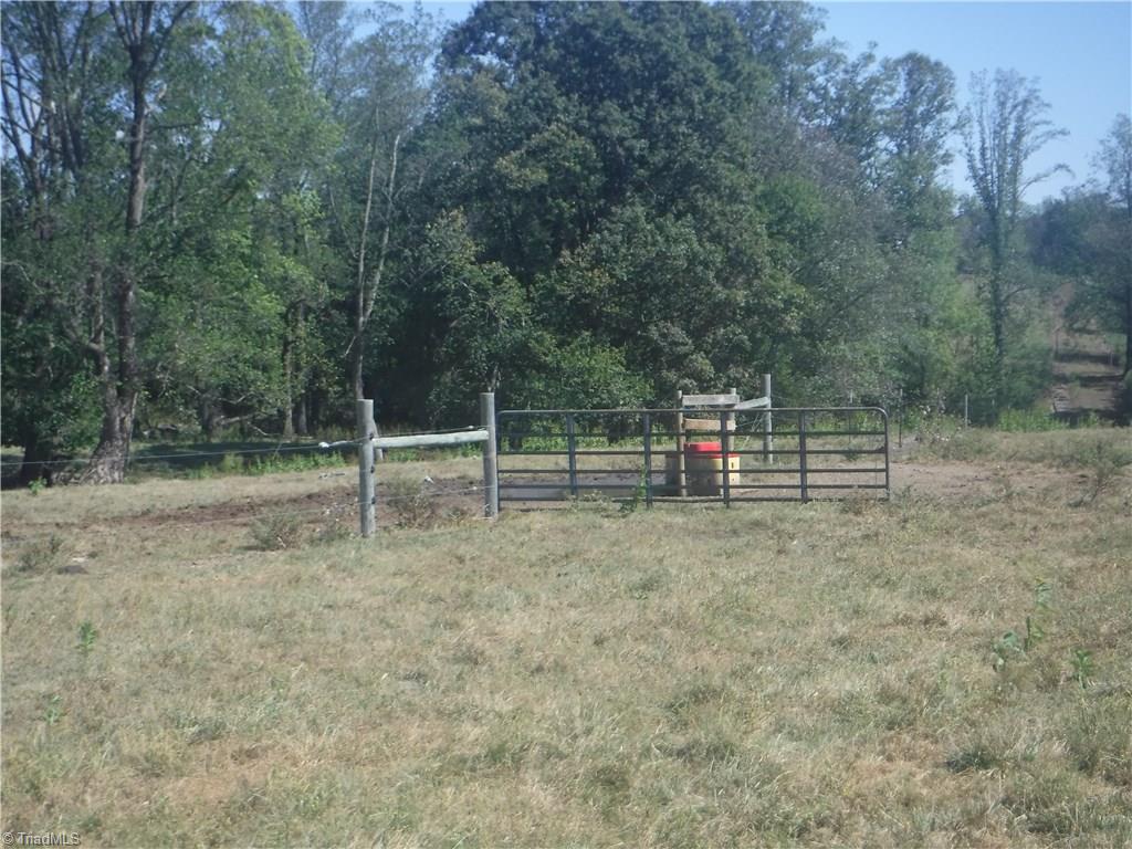 3733 Shaw Road Boonville, NC 27011 - Photo 17 of 21 Gallery Image 17