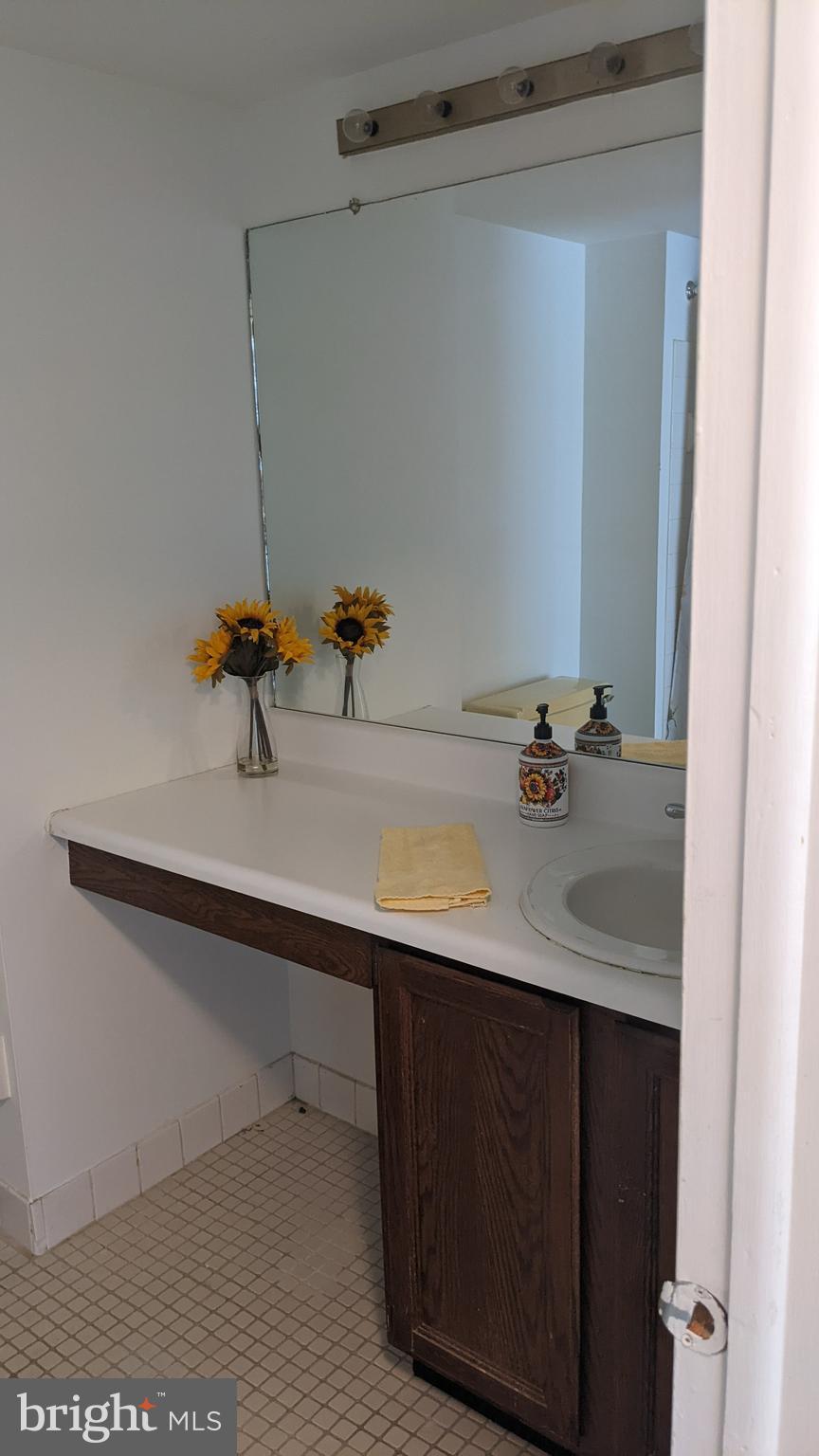 2404 Aspen Circle, Unit U D Springfield, PA 19064 - Photo 12 of 27