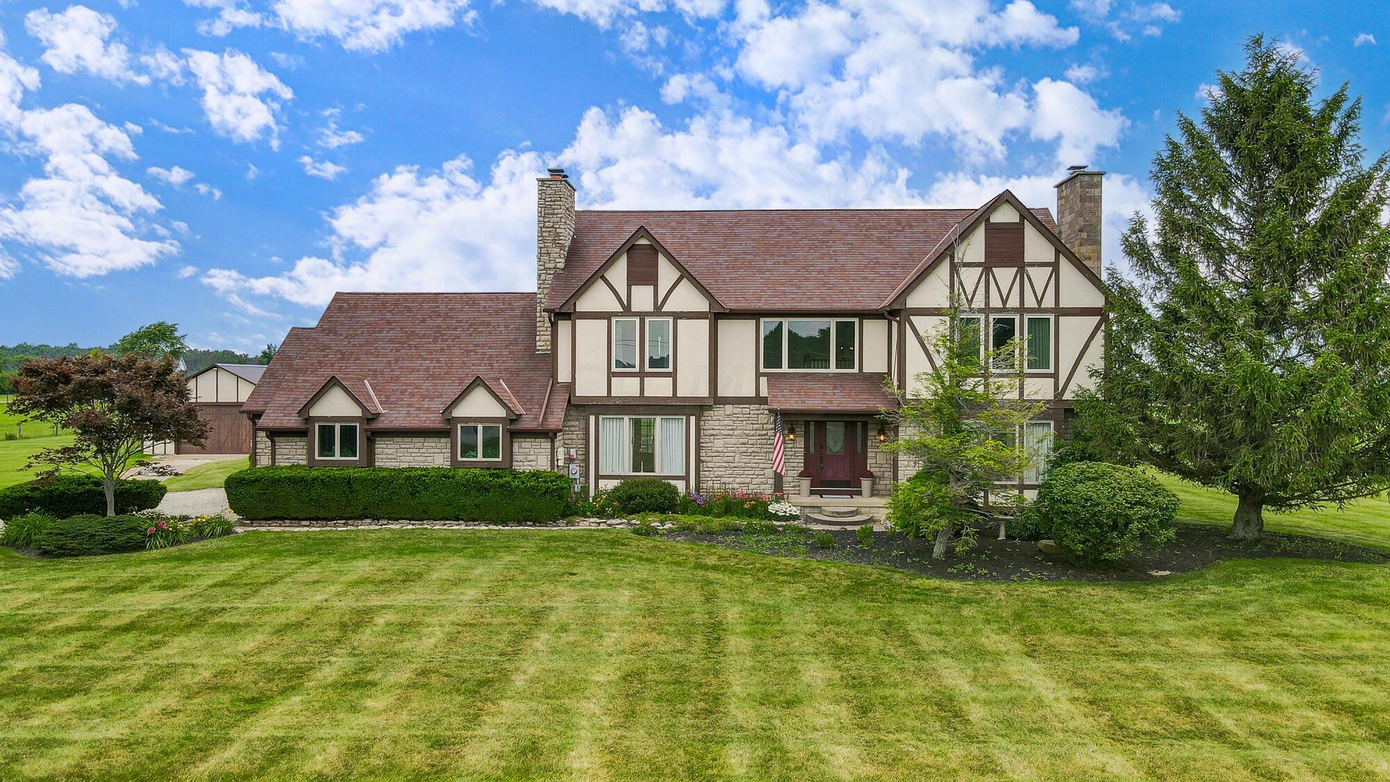 2100 Old Columbus Road London, OH 43140 - Photo 1 of 92 Welcome to 2100 Old Columbus Rd