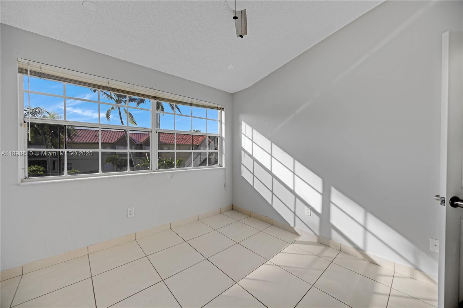 18350 Northwest 68th Avenue, Unit F Hialeah, FL 33015 - Photo 23 of 43