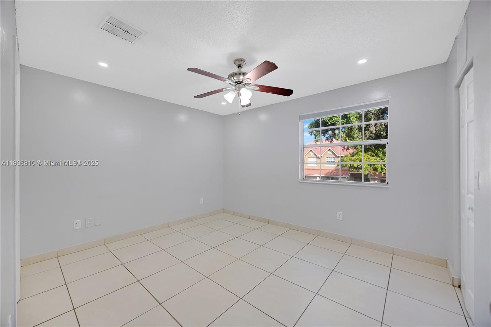 18350 Northwest 68th Avenue, Unit F Hialeah, FL 33015 - Photo 26 of 43