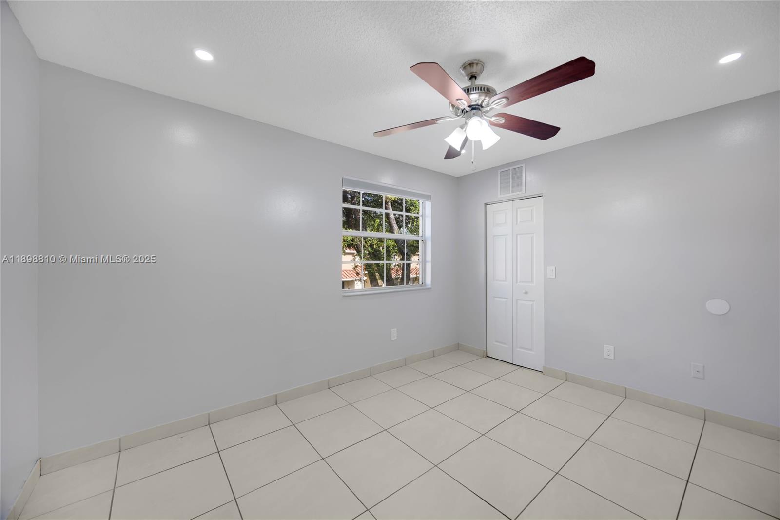 18350 Northwest 68th Avenue, Unit F Hialeah, FL 33015 - Photo 27 of 43