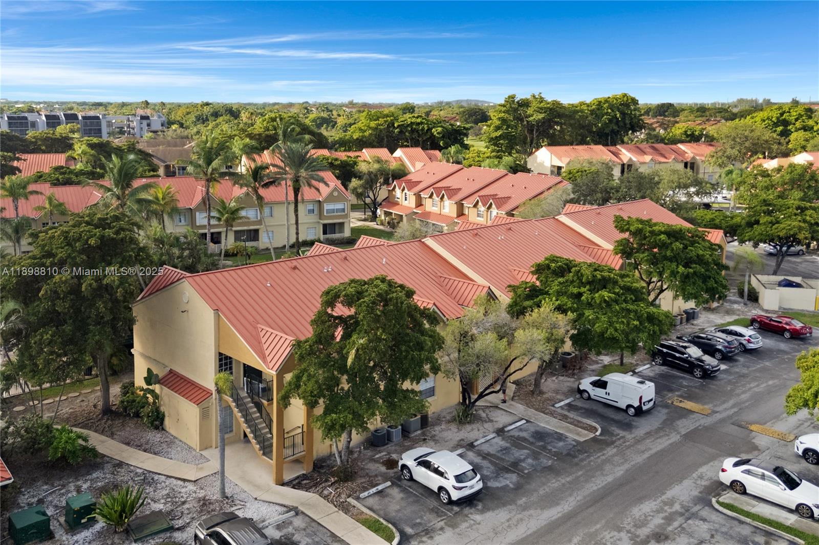 18350 Northwest 68th Avenue, Unit F Hialeah, FL 33015 - Photo 39 of 43