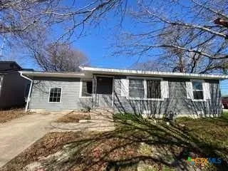 $1,197 | 1512 East Barton Avenue, Temple, TX 76501