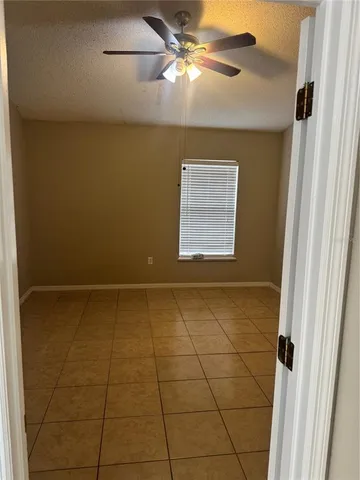 $200,000 | 1045 Brenton Leaf Drive, Ruskin, FL 33570