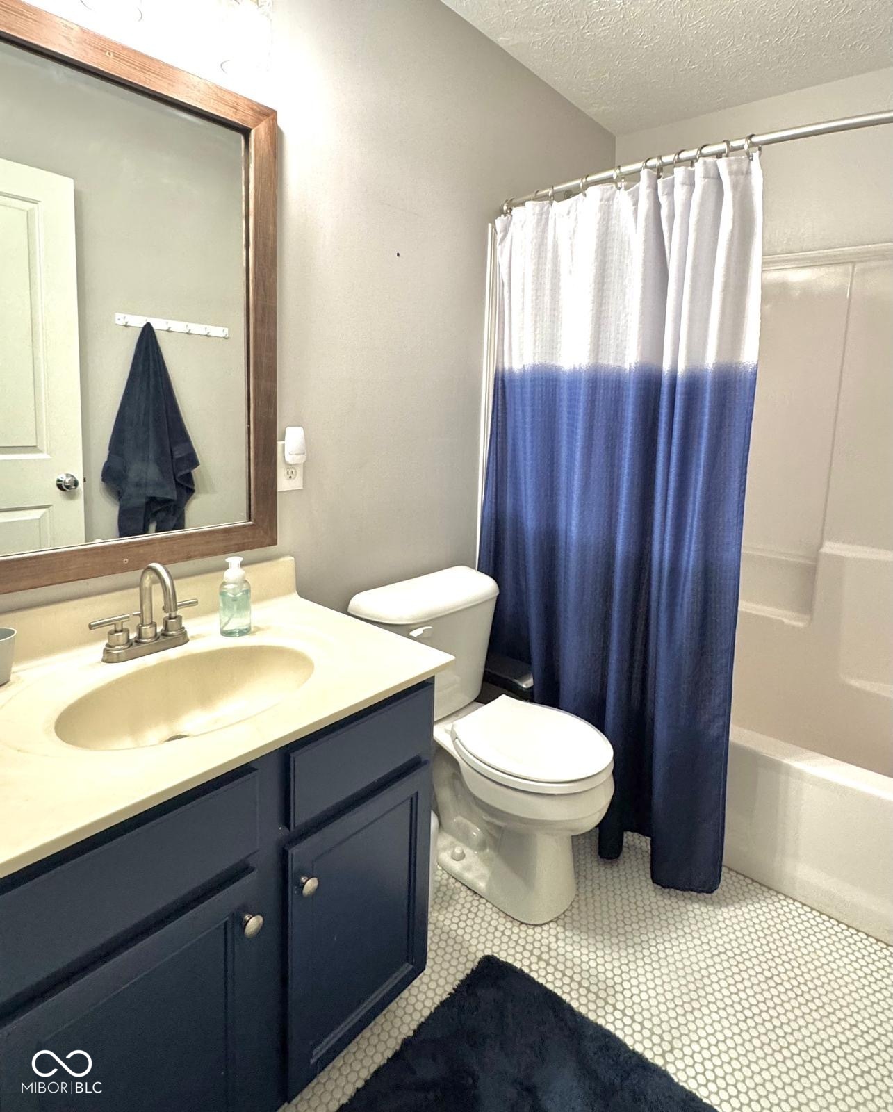 984 Bard Lane Carmel, IN 46032 - Photo 13 of 19