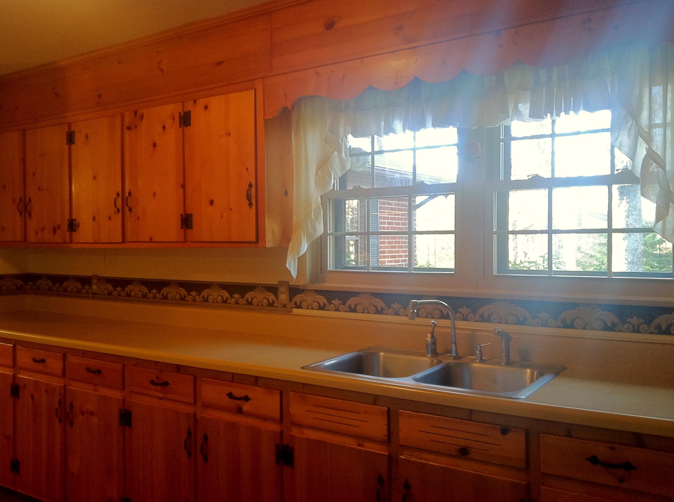 440 West Hunt Road Alcoa, TN 37701 - Photo 3 of 16 Kitchen