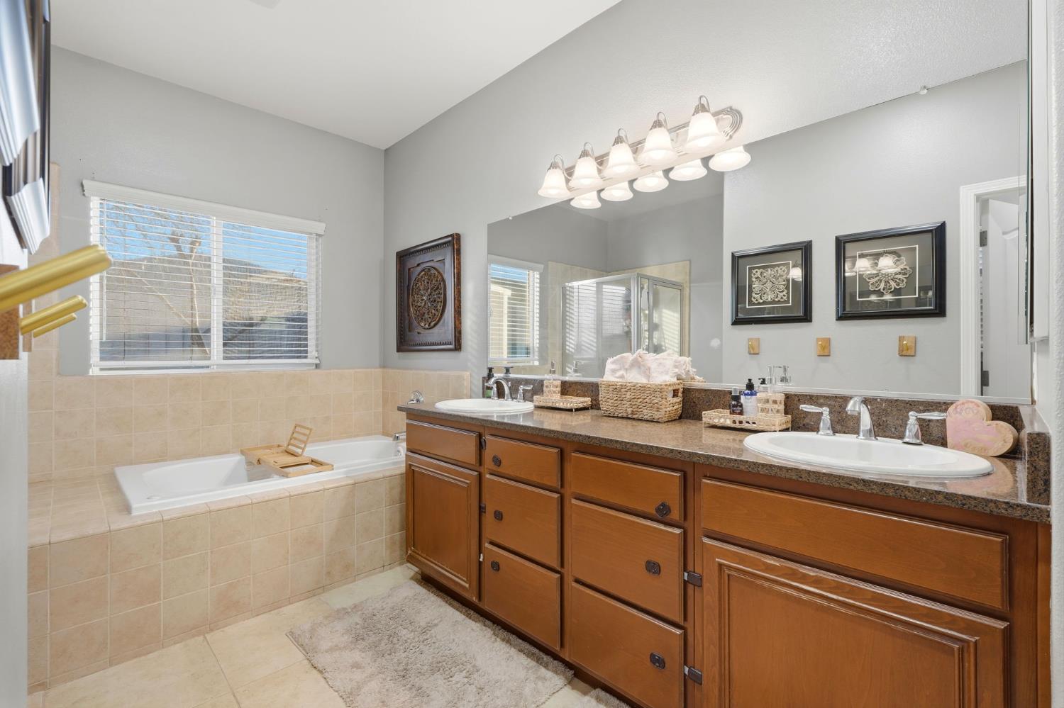 1483 Atlantic Avenue Lemoore, CA 93245 - Photo 43 of 62