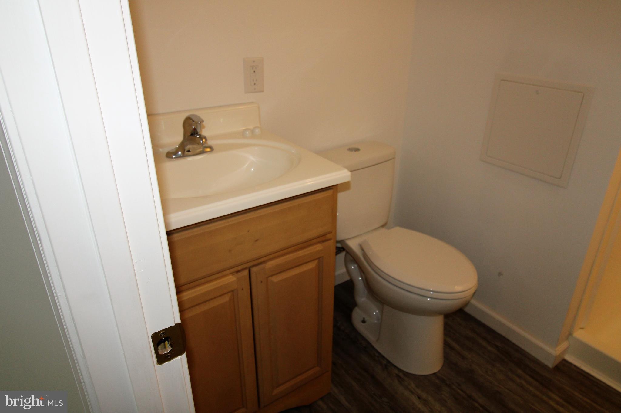 28529 Old Quantico Road Salisbury, MD 21801 - Photo 14 of 50 2ed floor bath