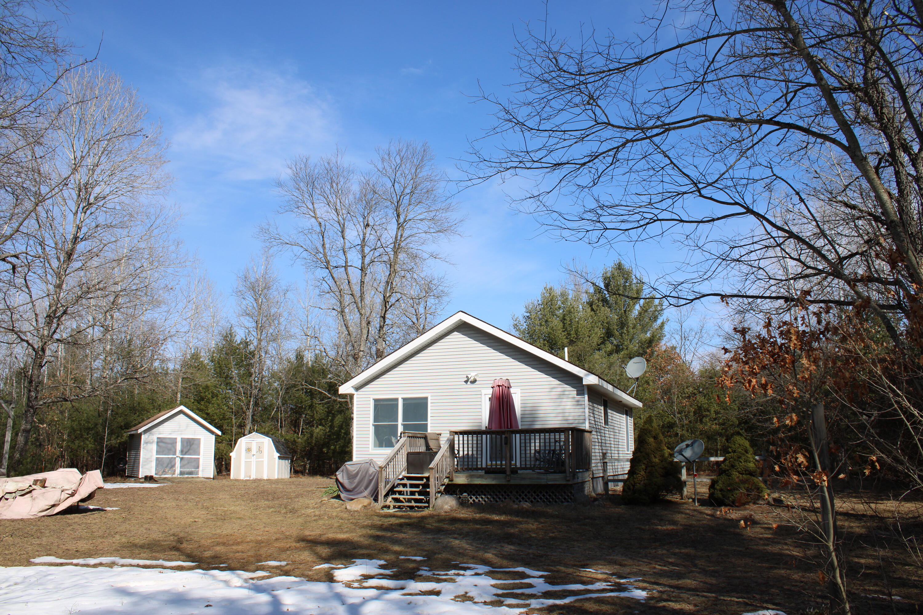 4101 Centerline Road Lewiston, MI 49756 - Photo 4 of 23 Gallery Image 4