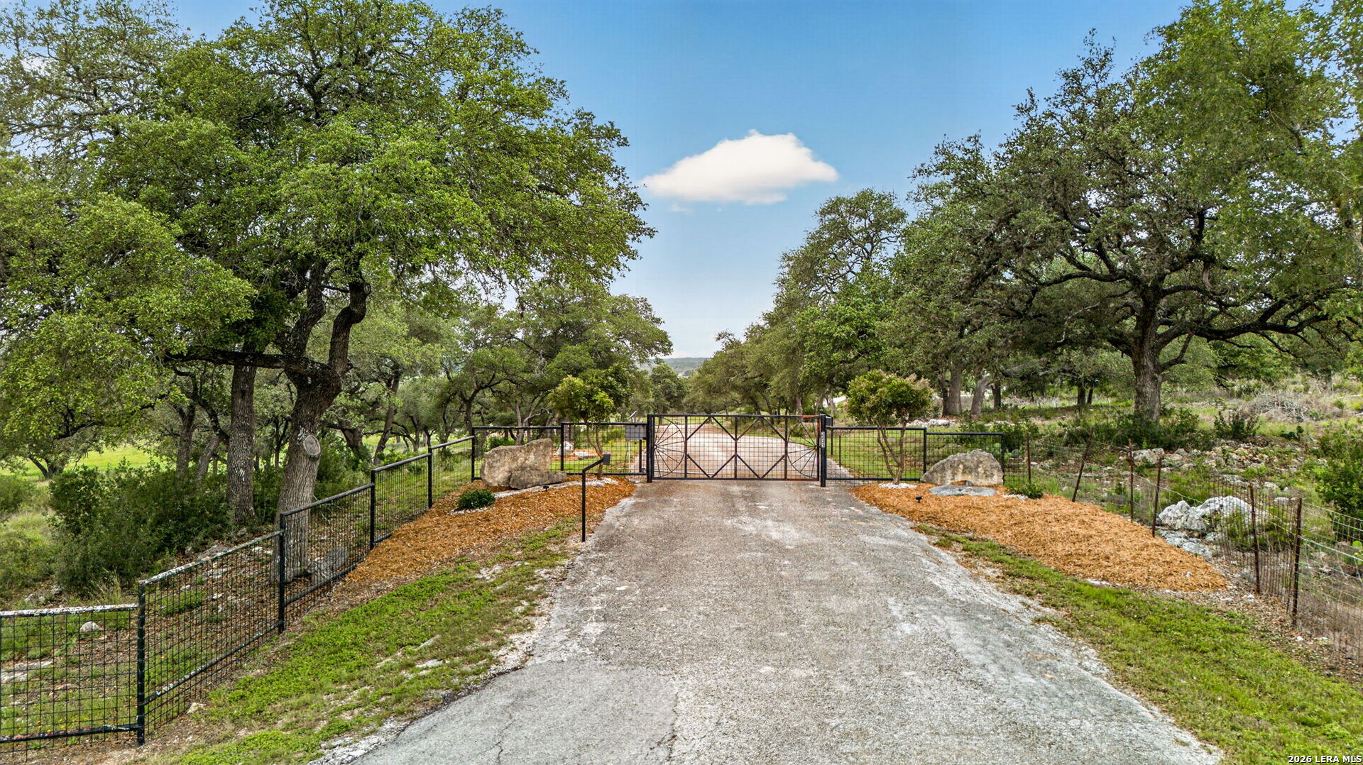 2825 Ammann Road Bulverde, TX 78163 - Photo 36 of 43