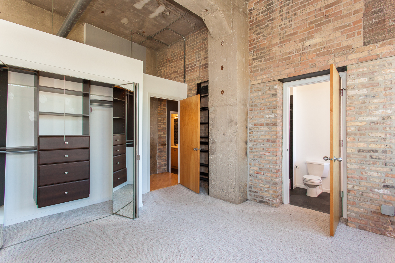 215 North Aberdeen Street, Unit 405A Chicago, IL 60607 - Photo 12 of 16