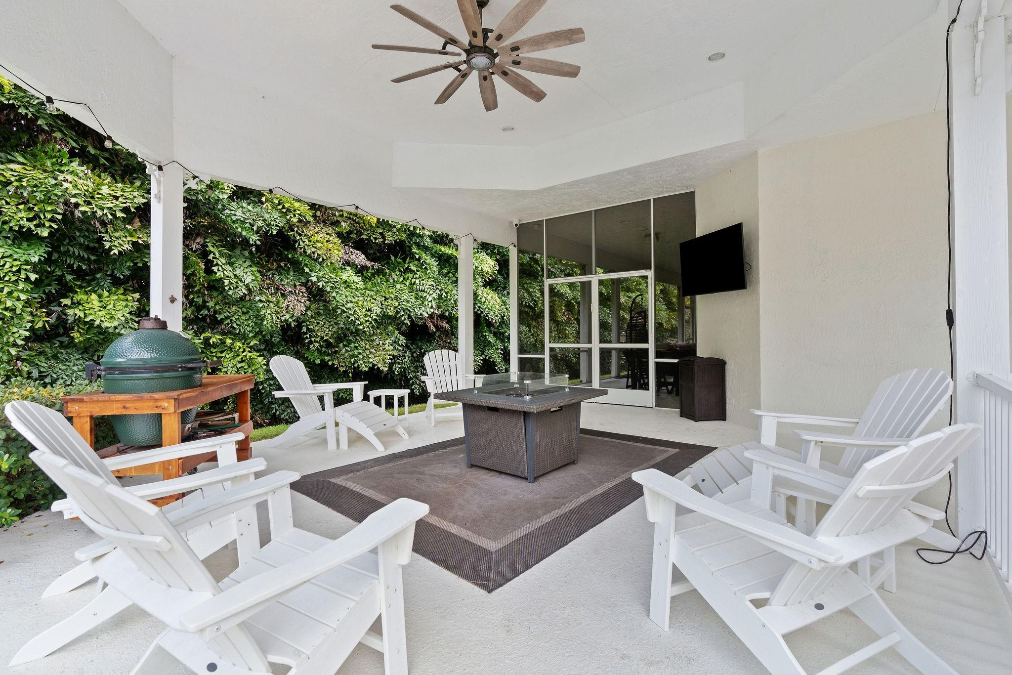 17000 Southwest 63rd Manor Southwest Ranches, FL 33331 - Photo 12 of 58 SCREEN-IN PATIO