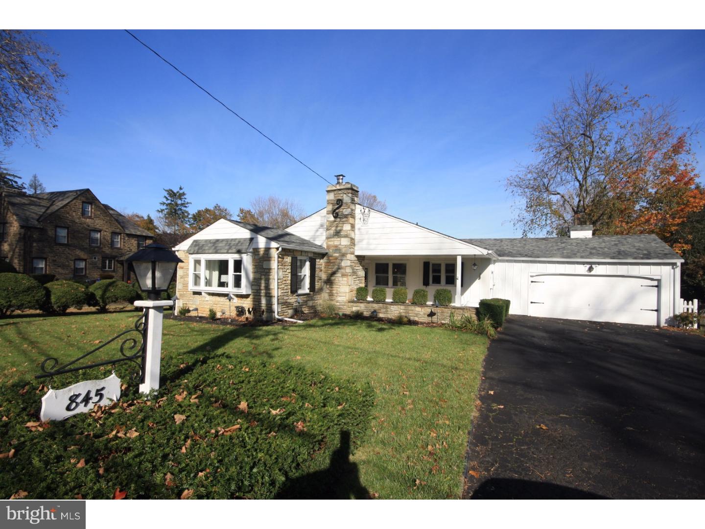 845 Herschel Road Philadelphia, PA 19116 - Photo 1 of 25 Exterior Front
