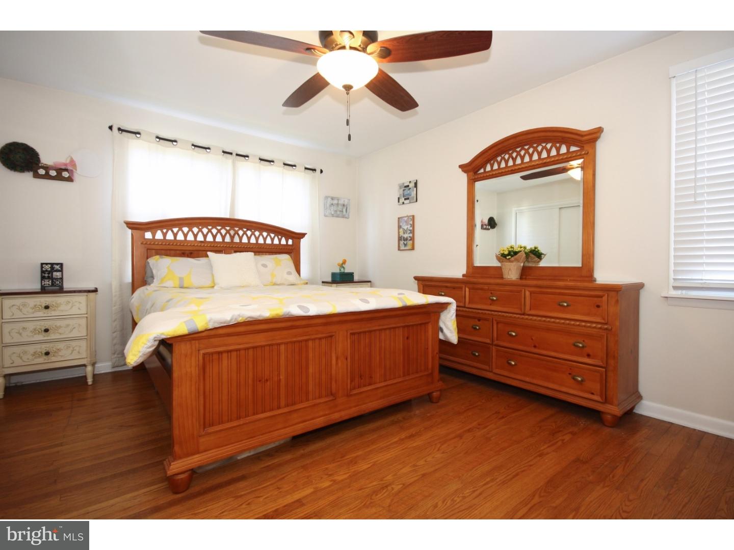 845 Herschel Road Philadelphia, PA 19116 - Photo 14 of 25 Bedroom - Main