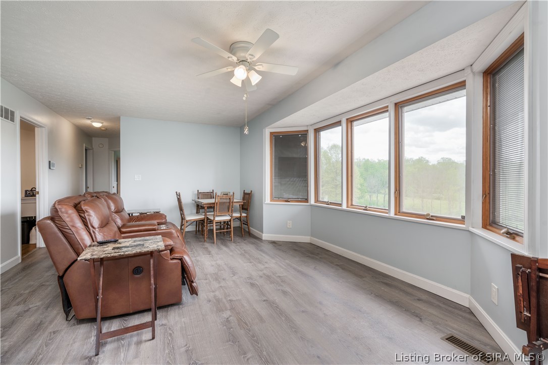 9605 Cooks Mill Road Georgetown, IN 47122 - Photo 5 of 42