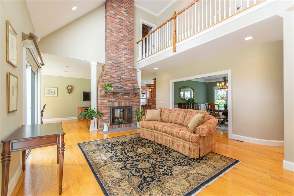 7 Western View Road Holyoke, MA 01040 - Photo 20 of 42