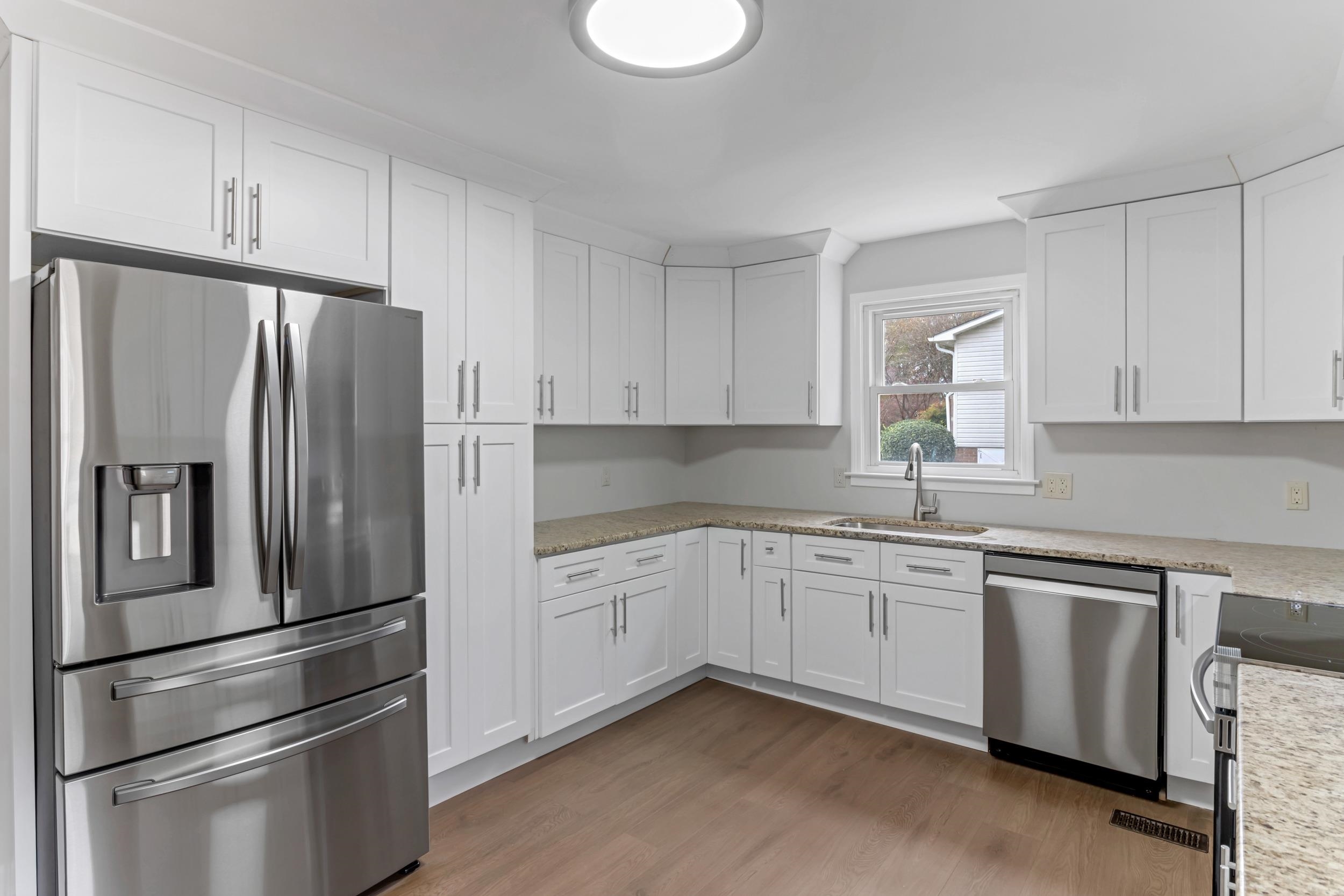 148 Southland Avenue Boiling Springs, SC 29316 - Photo 11 of 38