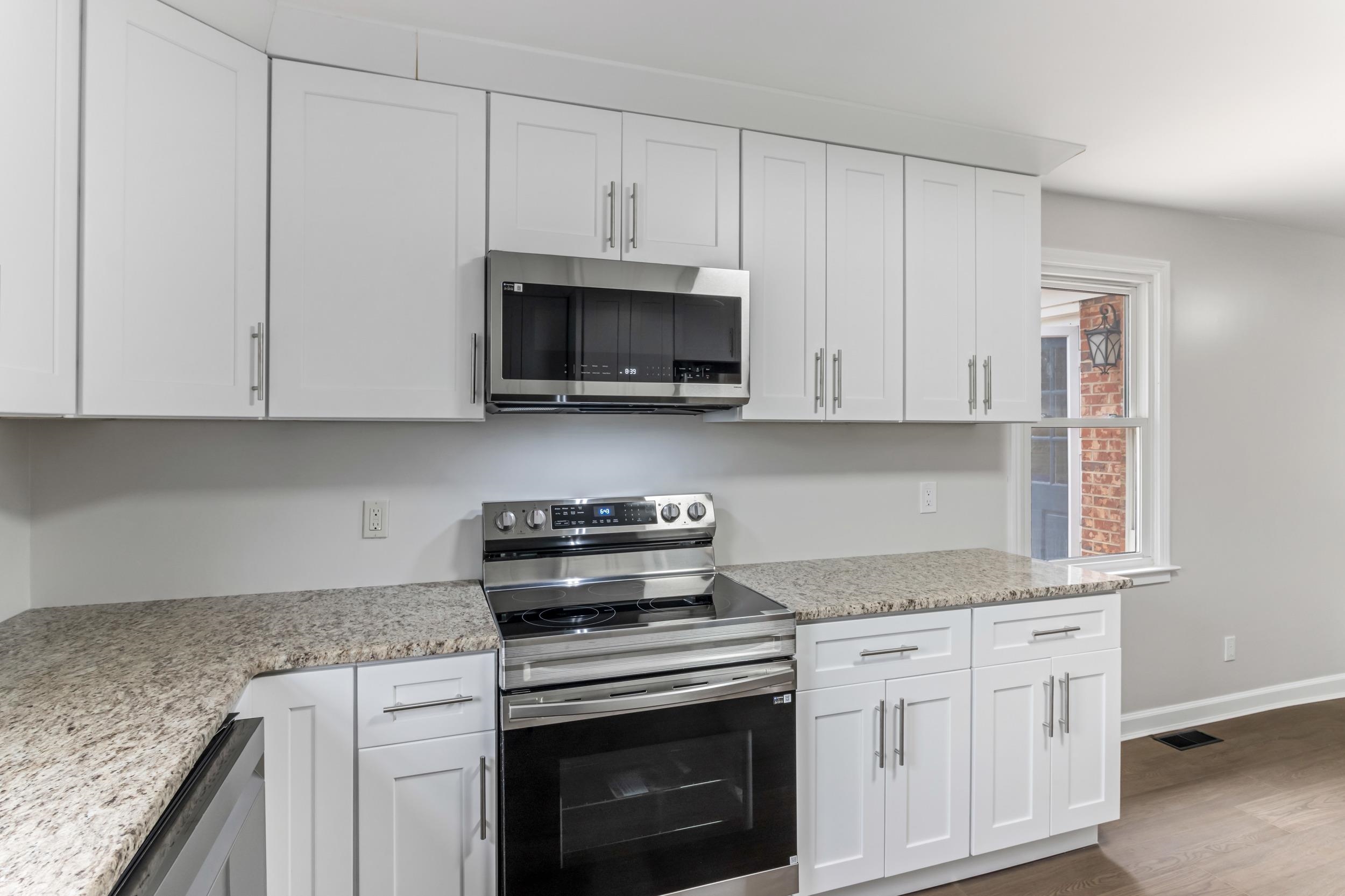 148 Southland Avenue Boiling Springs, SC 29316 - Photo 14 of 38