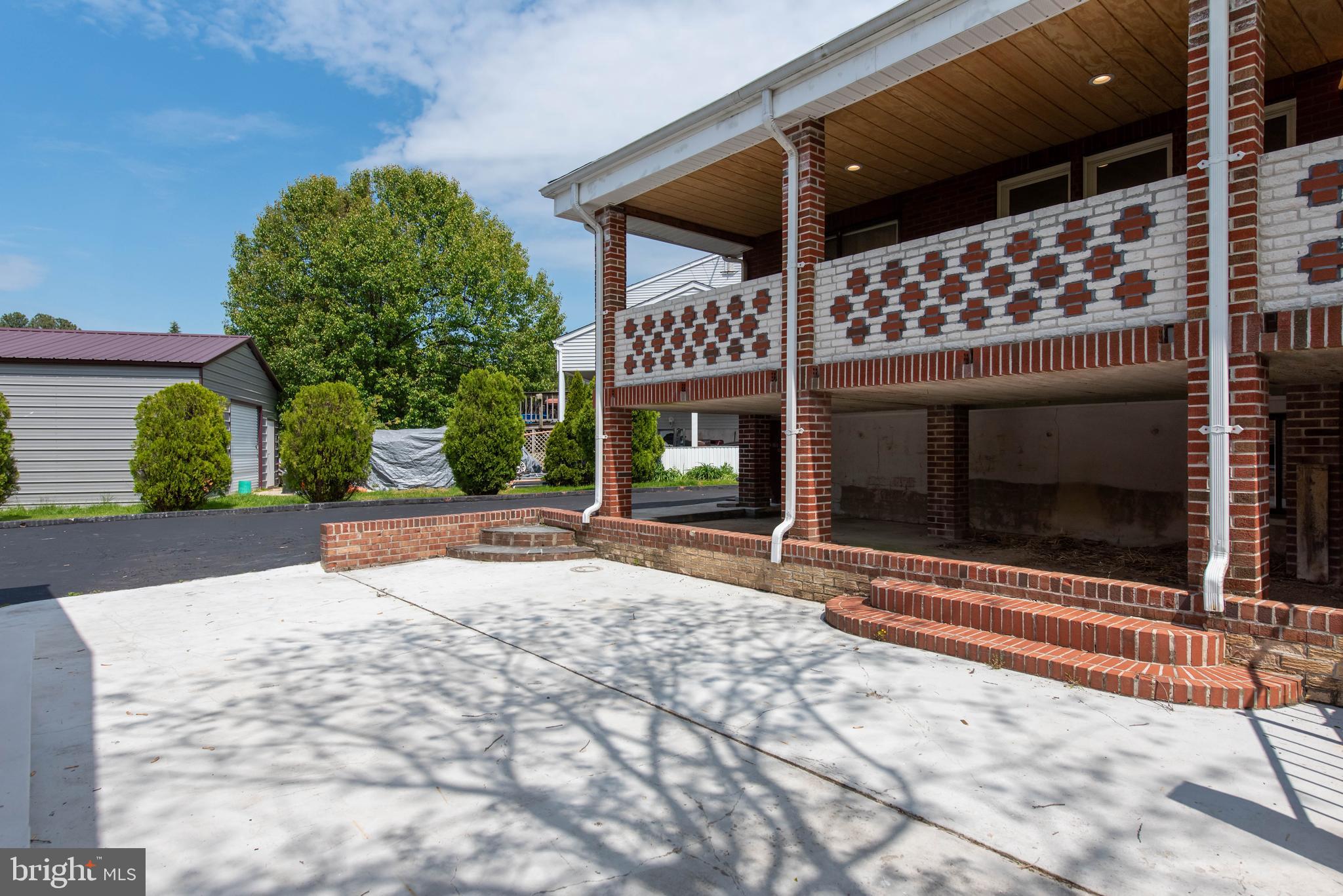 9218 Sandra Park Road Perry Hall, MD 21128 - Photo 38 of 41 Patio