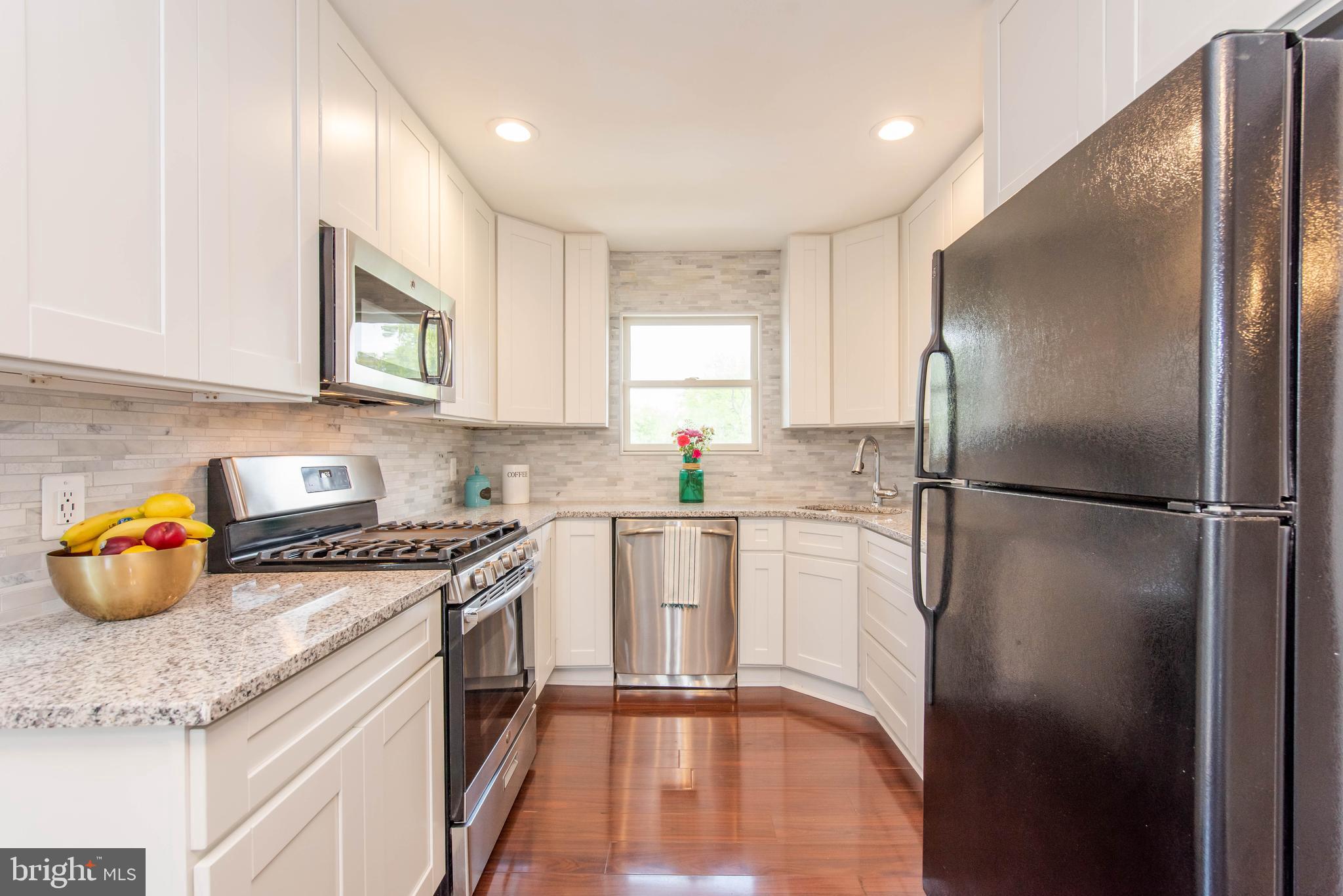 9218 Sandra Park Road Perry Hall, MD 21128 - Photo 8 of 41 Kitchen