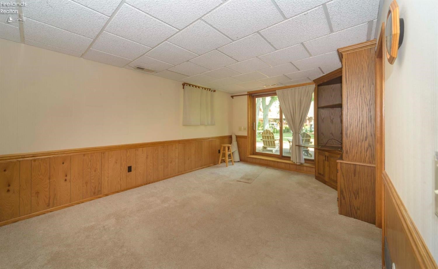 911 Taylor Road Sandusky, OH 44870 - Photo 10 of 46 Gallery Image 10