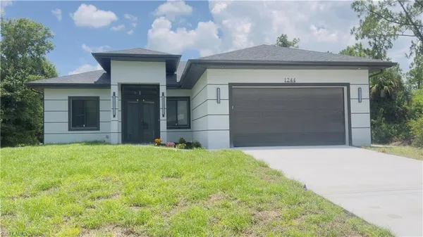 $2,200 | 1244 Celtic Street East, Lehigh Acres, FL 33974