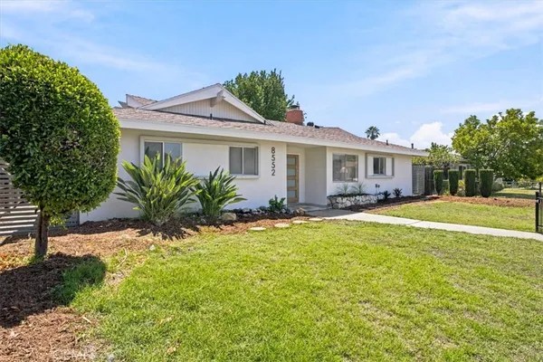 $949,000 | 8552 Jumilla Avenue, Winnetka, CA 91306