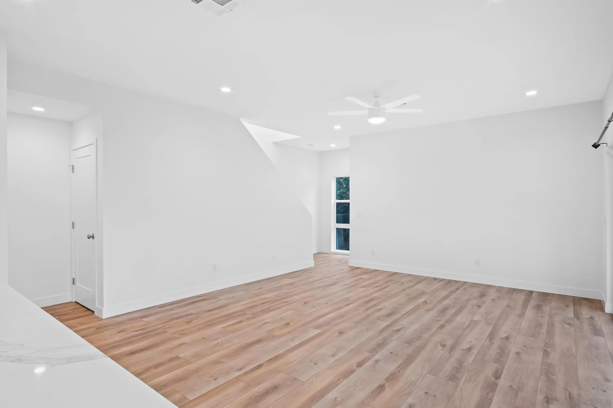 5230-32 Rincon Street San Diego, CA 92115 - Photo 7 of 29