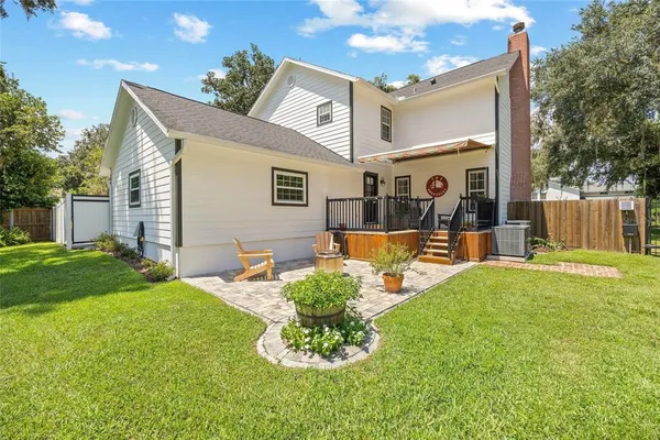 $449,000 | 6100 Ave F, McIntosh, FL 32664