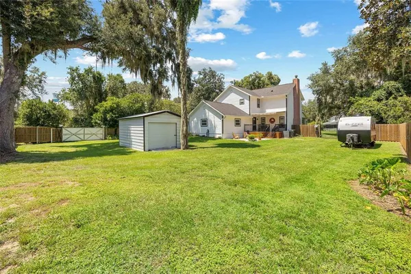 $449,000 | 6100 Ave F, McIntosh, FL 32664