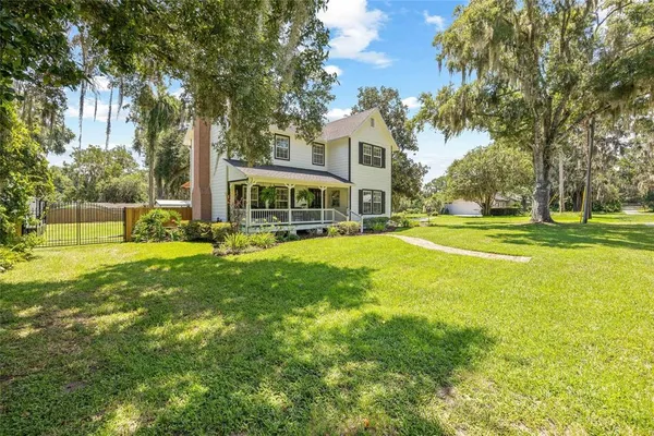 $449,000 | 6100 Ave F, McIntosh, FL 32664