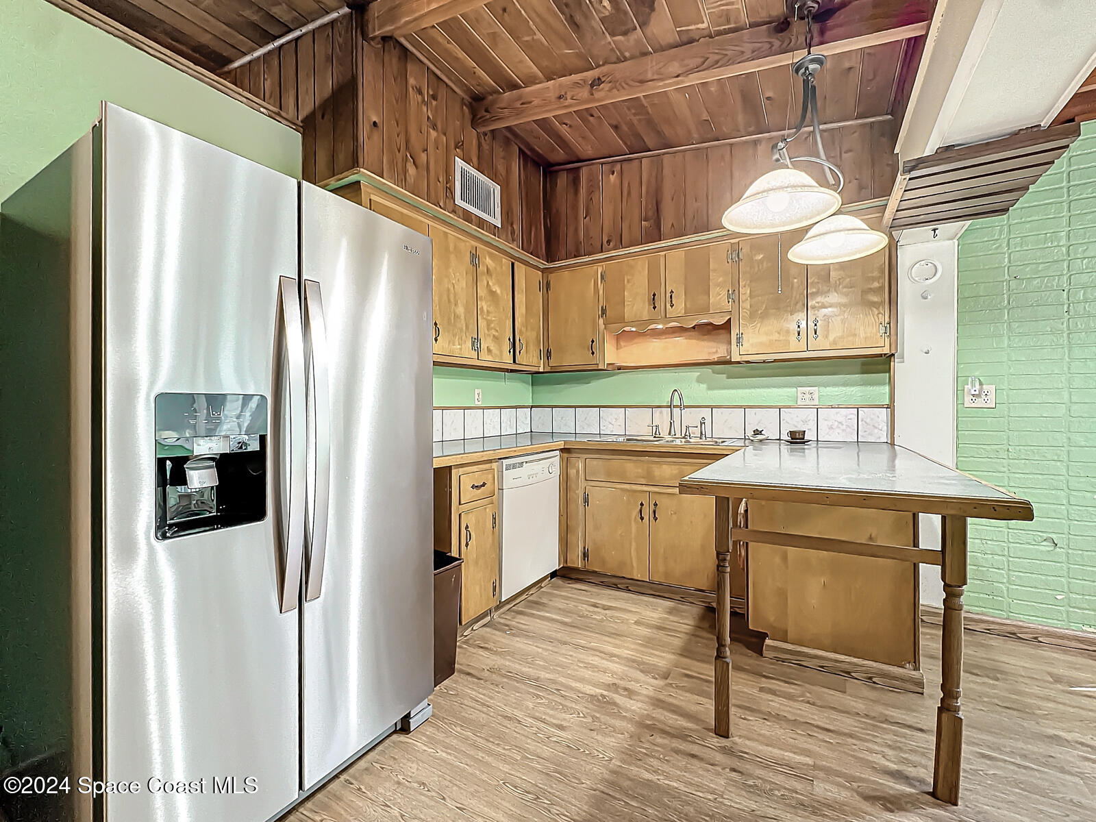 185 Richards Road Melbourne Beach, FL 32951 - Photo 15 of 26 185 Richards Road-24