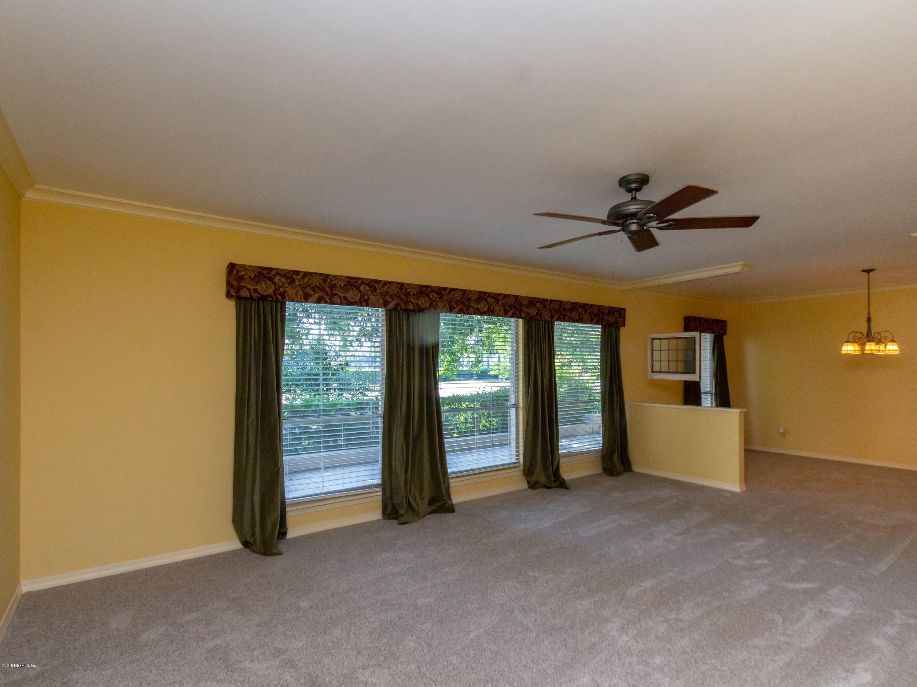 4318 Confederate Point Road Jacksonville, FL 32210 - Photo 12 of 55 Living Room View 2