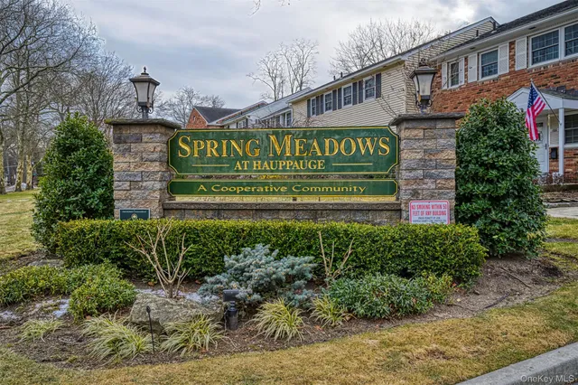 $349,000 | 252 Village Drive, Unit 252, Hauppauge, NY 11788