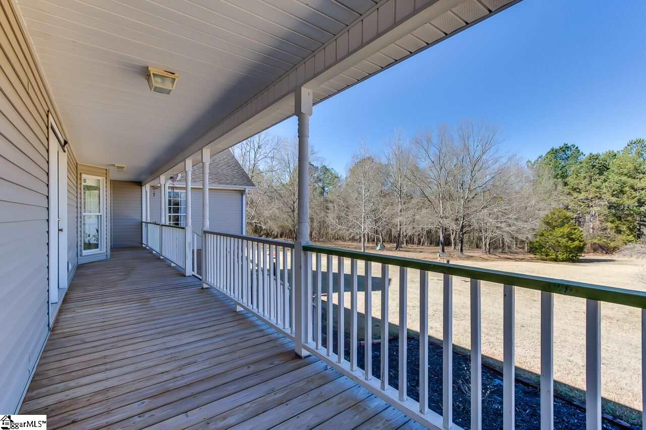 158 West Old Pendleton Road Central, SC 29630 - Photo 7 of 28