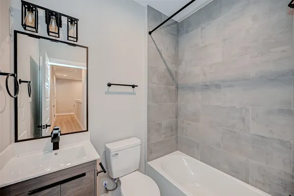$3,000 | 1718 Hardy Street, Houston, TX 77026