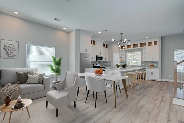 $3,000 | 1718 Hardy Street, Houston, TX 77026