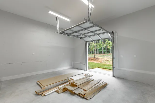 $1,299,000 | 220 High Point Lane, Jasper, TN 37347